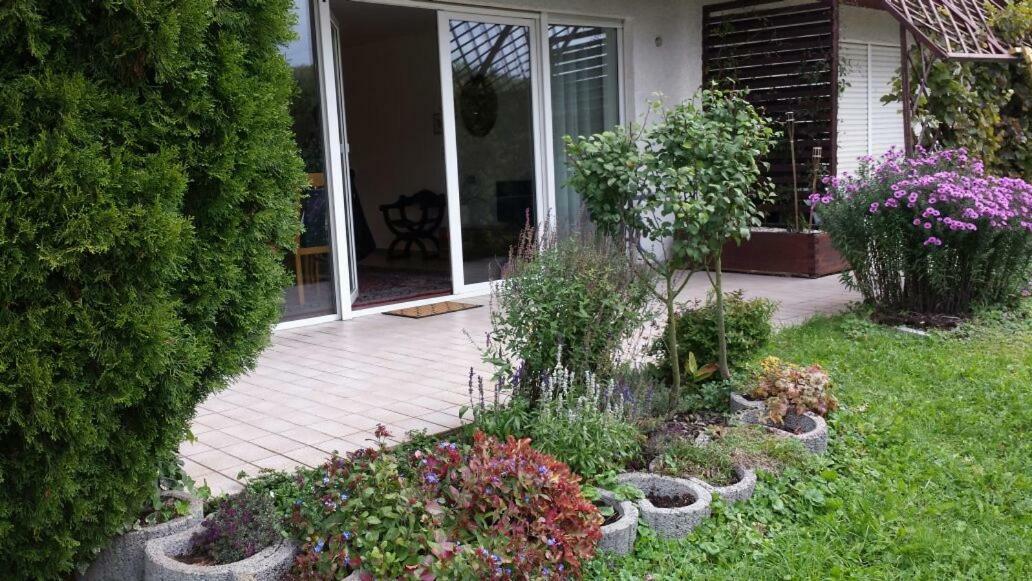 Nicoles Niedschloesschen Apartment Rehlingen-Siersburg Exterior photo